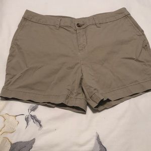 Khaki shorts
